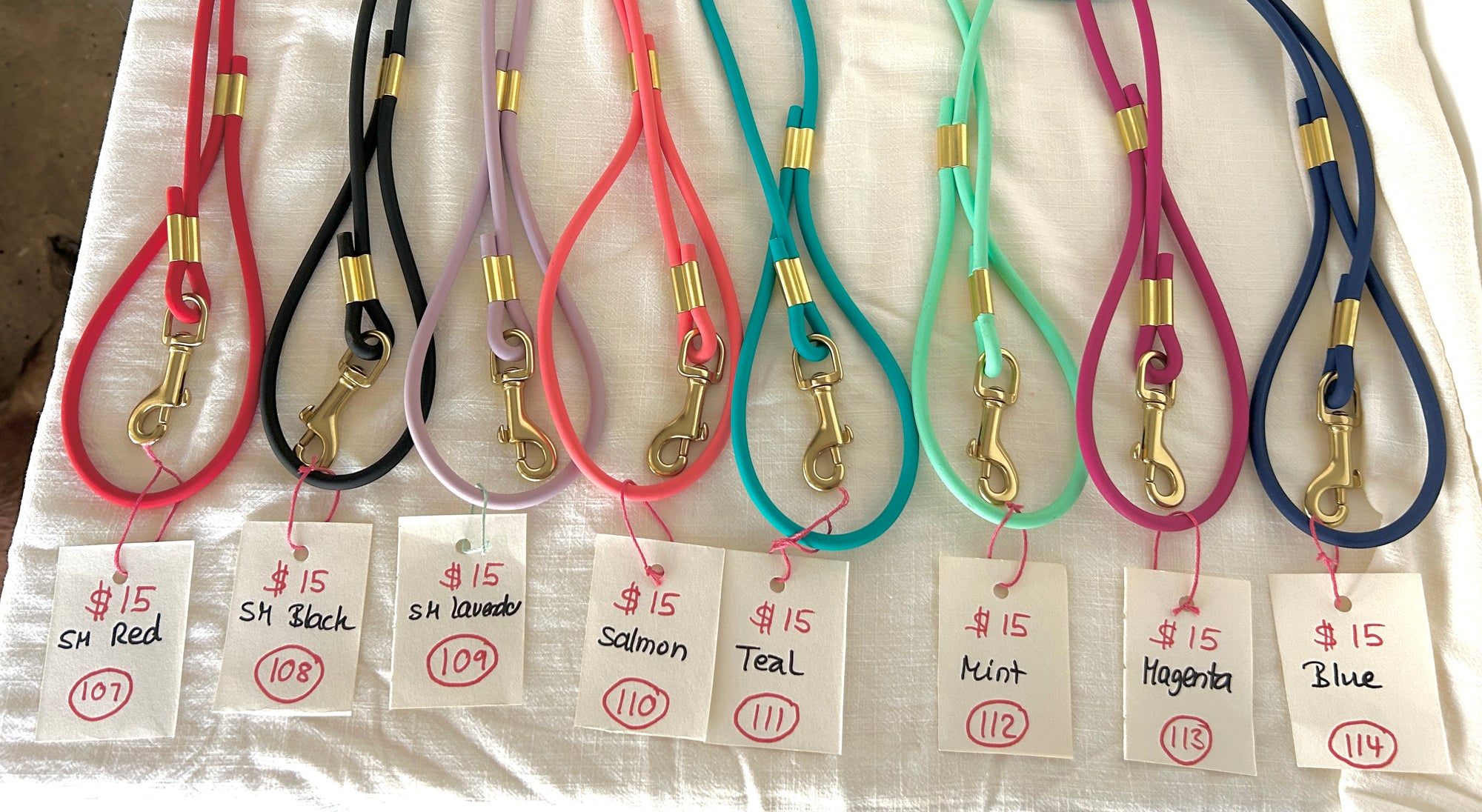 TINY DOG LEASHES  (