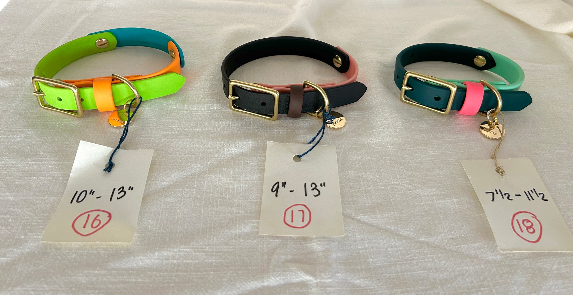 SMALL COLLARS | TWO-TONE (
