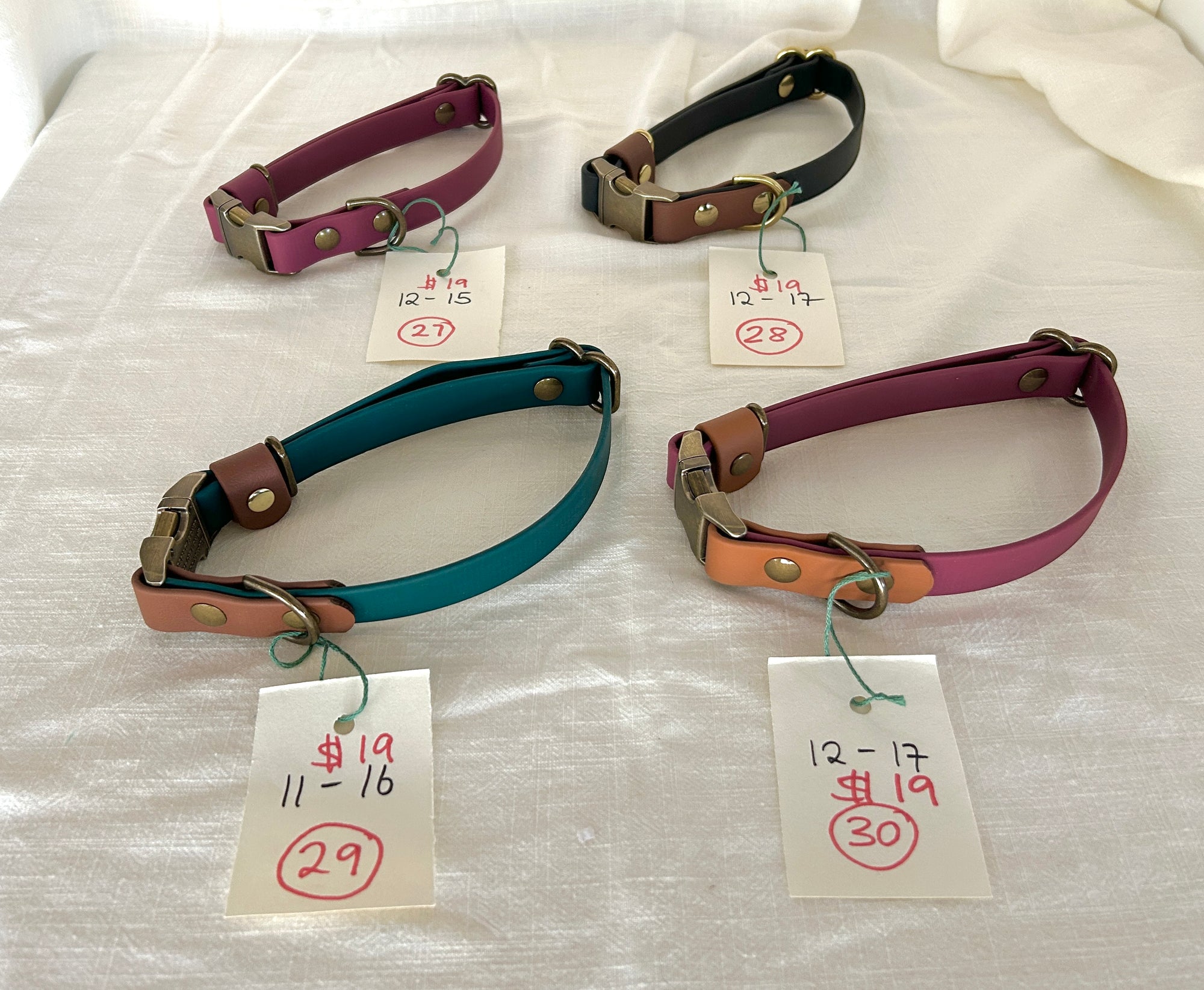 MEDIUM COLLARS CLIP RELEASE (